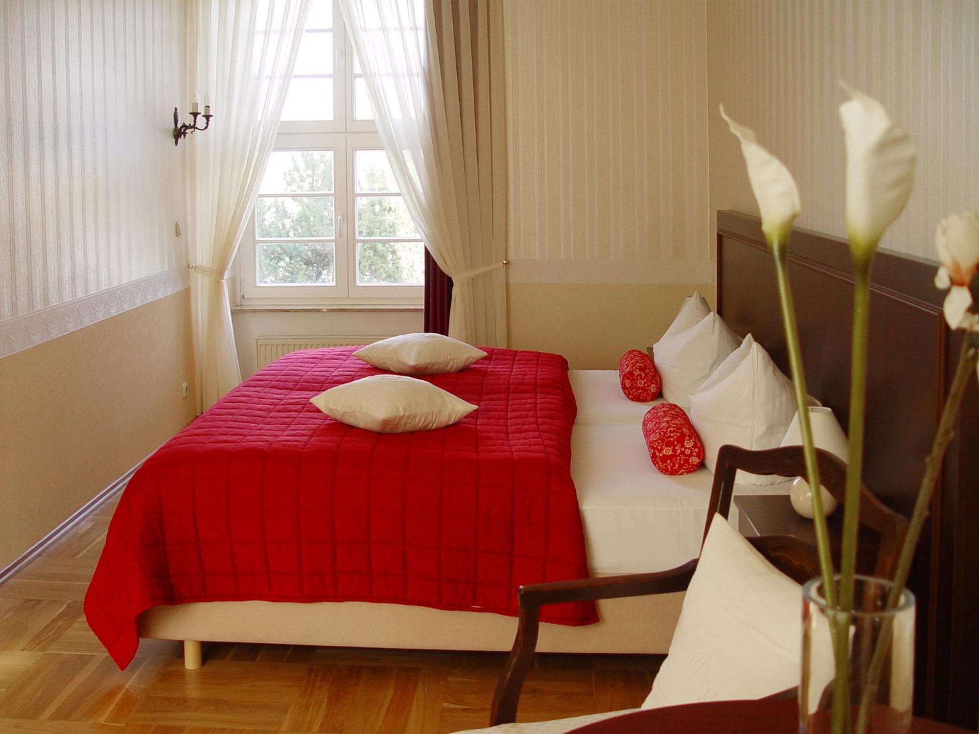 Hotel Altes Hafenhaus Rostock Room photo